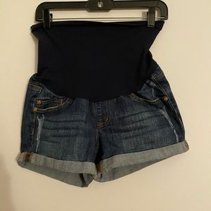 Luxe Essential Denim LED XS maternity Shorts